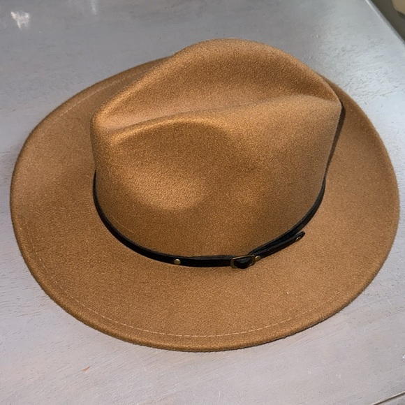 Accessories - Vintage wide brim hat